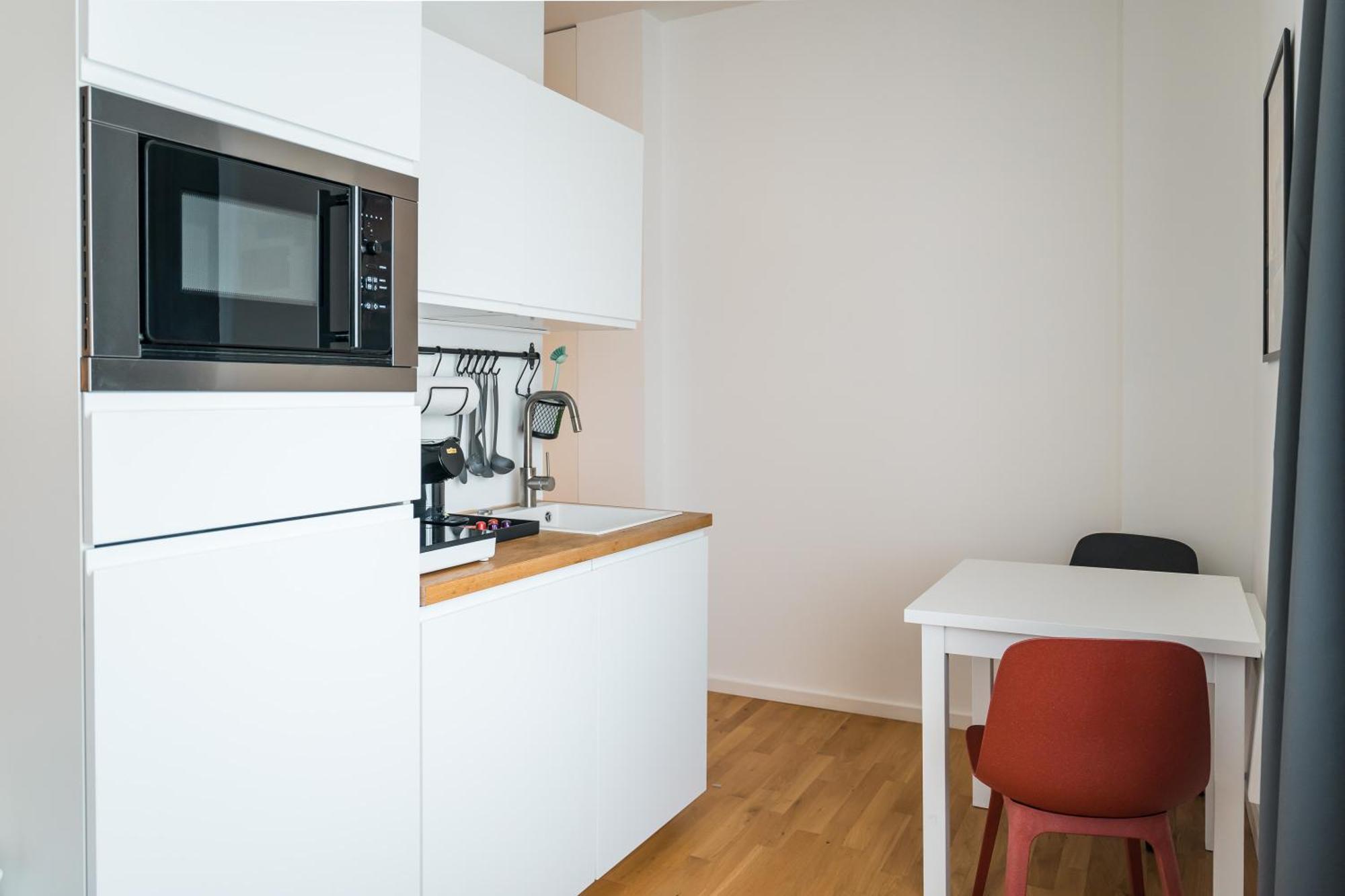 Homaris Apartments Schlueterstrasse Berlín Exterior foto